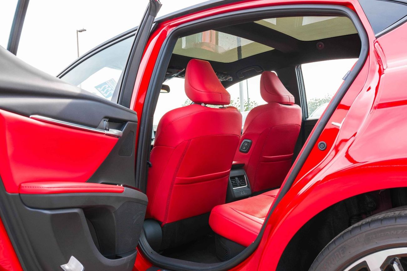 Toyota Camry Toyota Camry hybrid  2.0 model 2024