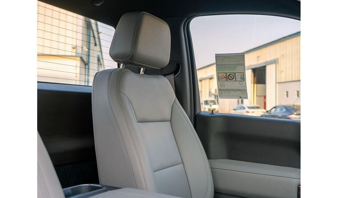 شيفروليه سيلفارادو Z71 Off Road in Right Hand Drive