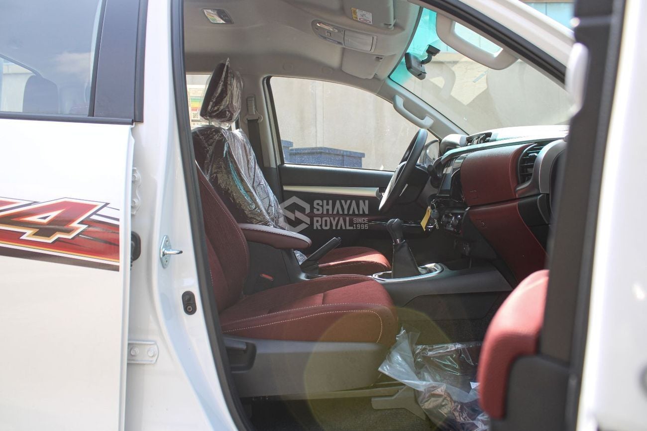 تويوتا هيلوكس GLX 2.7L PETROL GLXS-G 4WD MT DC 2026MY