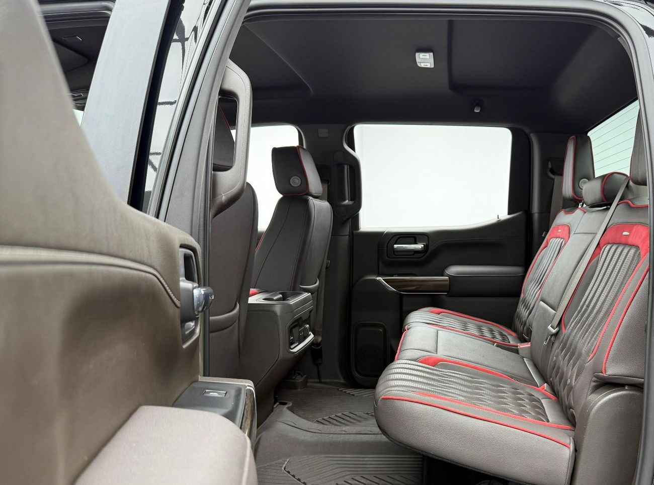 Chevrolet Silverado 2021 Chevrolet Silverado Z71 Trail Boss Shaheen Edition, Full Chevrolet Service History, Low Km, GCC