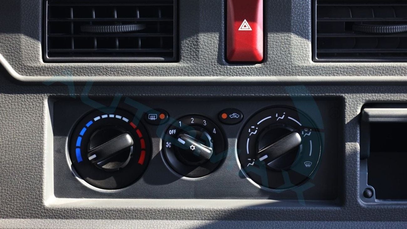 سي إم سي D 260 (For Export , НА ЭКСПОРТ) Window Van 2.4L RWD 2025 GCC Без пробега