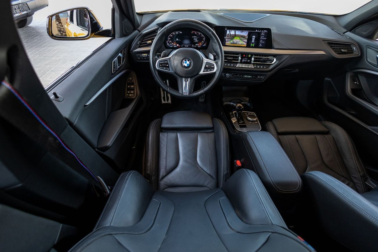 BMW M135i xDrive 2.0L