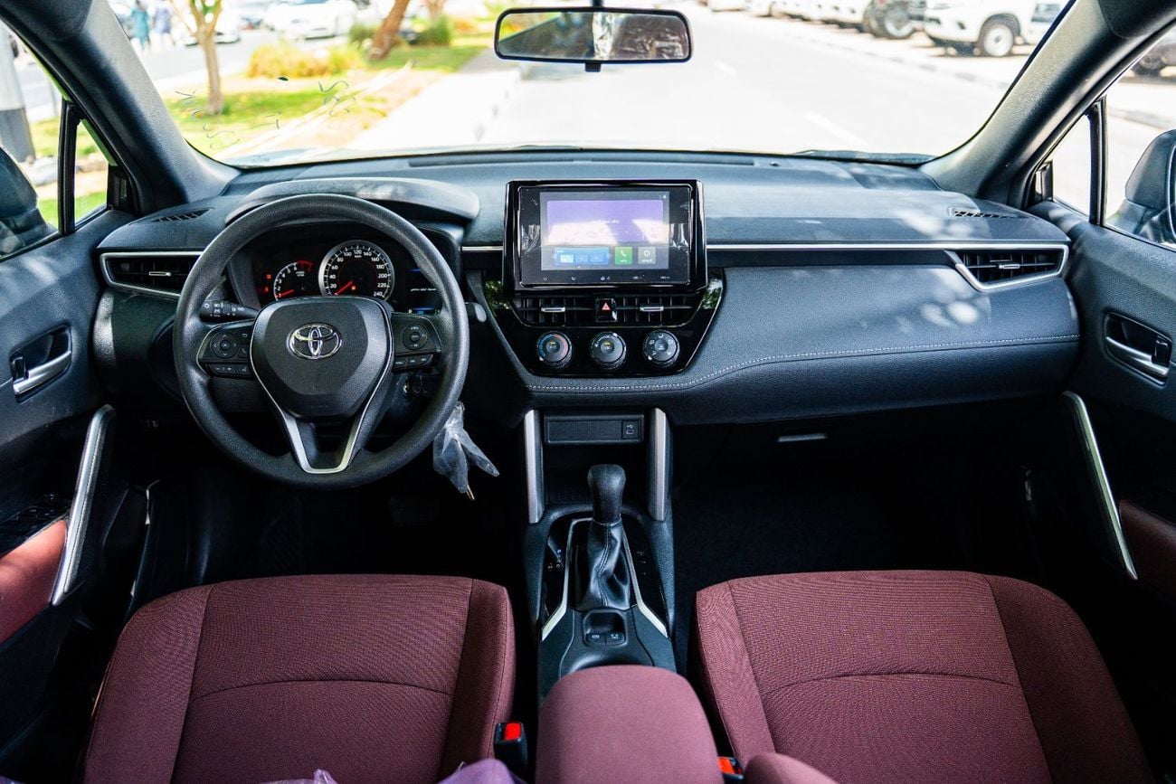 تويوتا كورولا كروس 1.8L COROLLA CROSS 2025 XL
