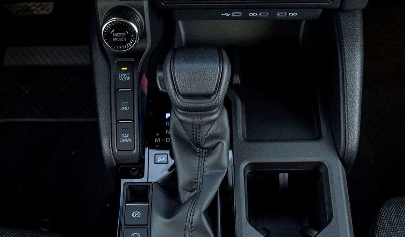 تويوتا برادو TOYOTA PRADO 250 TXL 2.8D AT MY2025 – BLACK