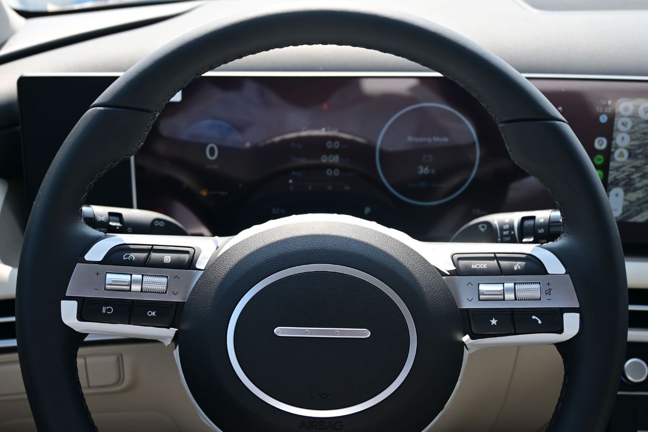 Hyundai Tucson Comfort 2.0L Hyundai Tucson 2.0L Petrol, FWD, Model 2025, Color White