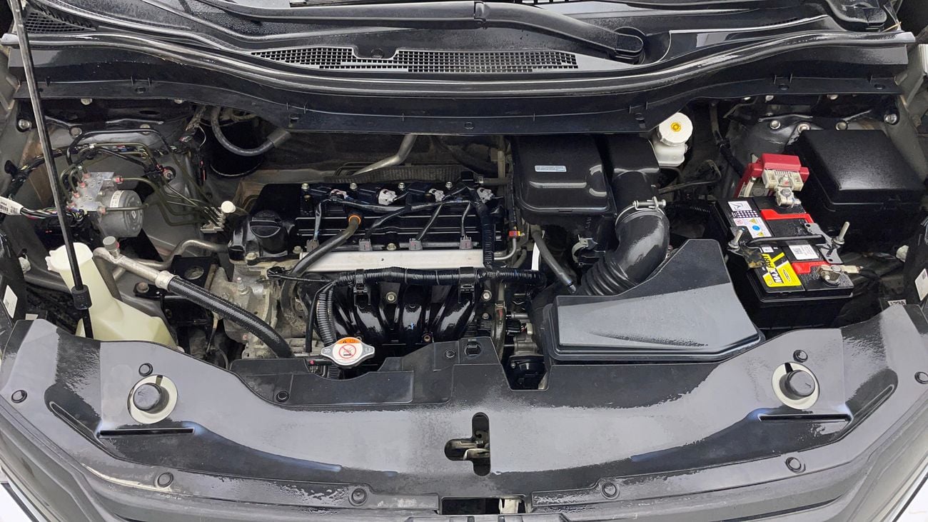 ميتسوبيشي إكسباندر GLX MIDLINE 1.5 | بدون دفعة مقدمة | اختبار القيادة في المنزل