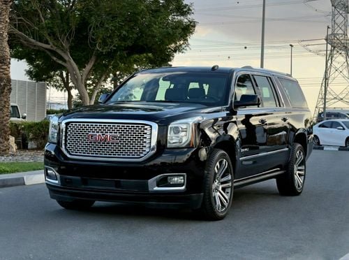 GMC Yukon Denali 6.2L (8 Seater)