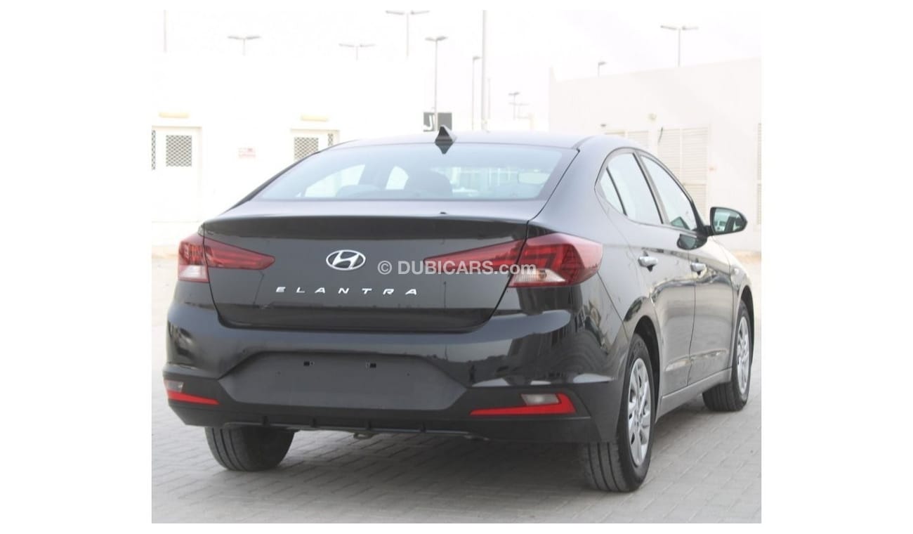 Hyundai Elantra Hyundai Elantra 2020 Black GCC excellent condition without accident