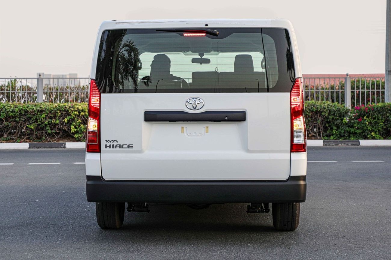 Toyota Hiace 2023 Toyota Hiace 3.5 DV P SDR - White inside Grey