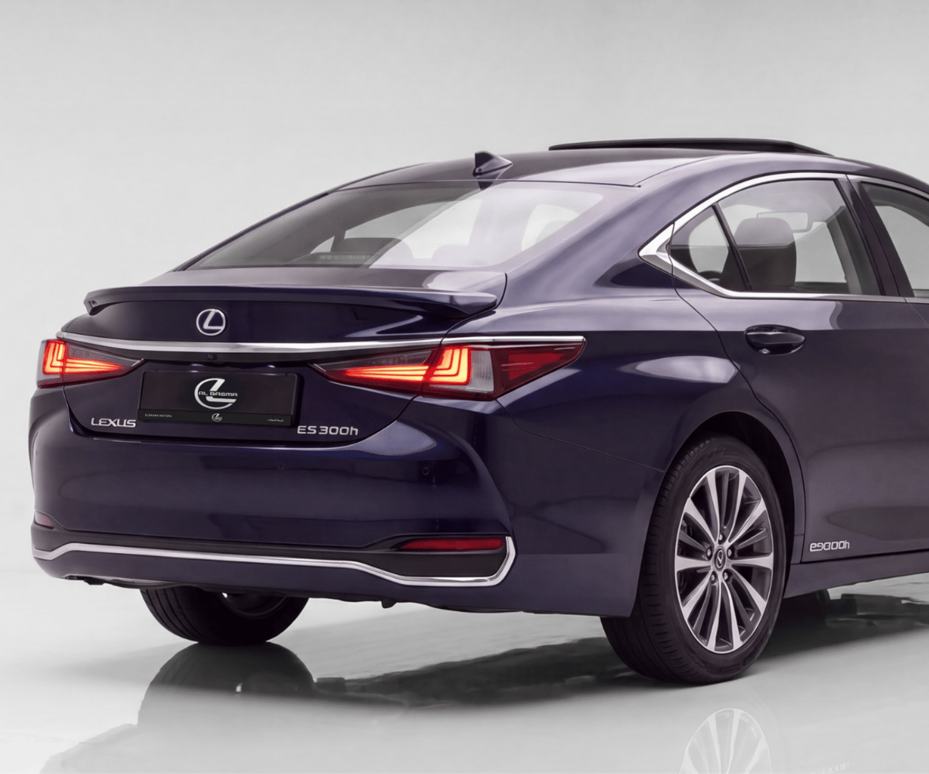 Lexus ES300h HYBRID PLUS 2.5