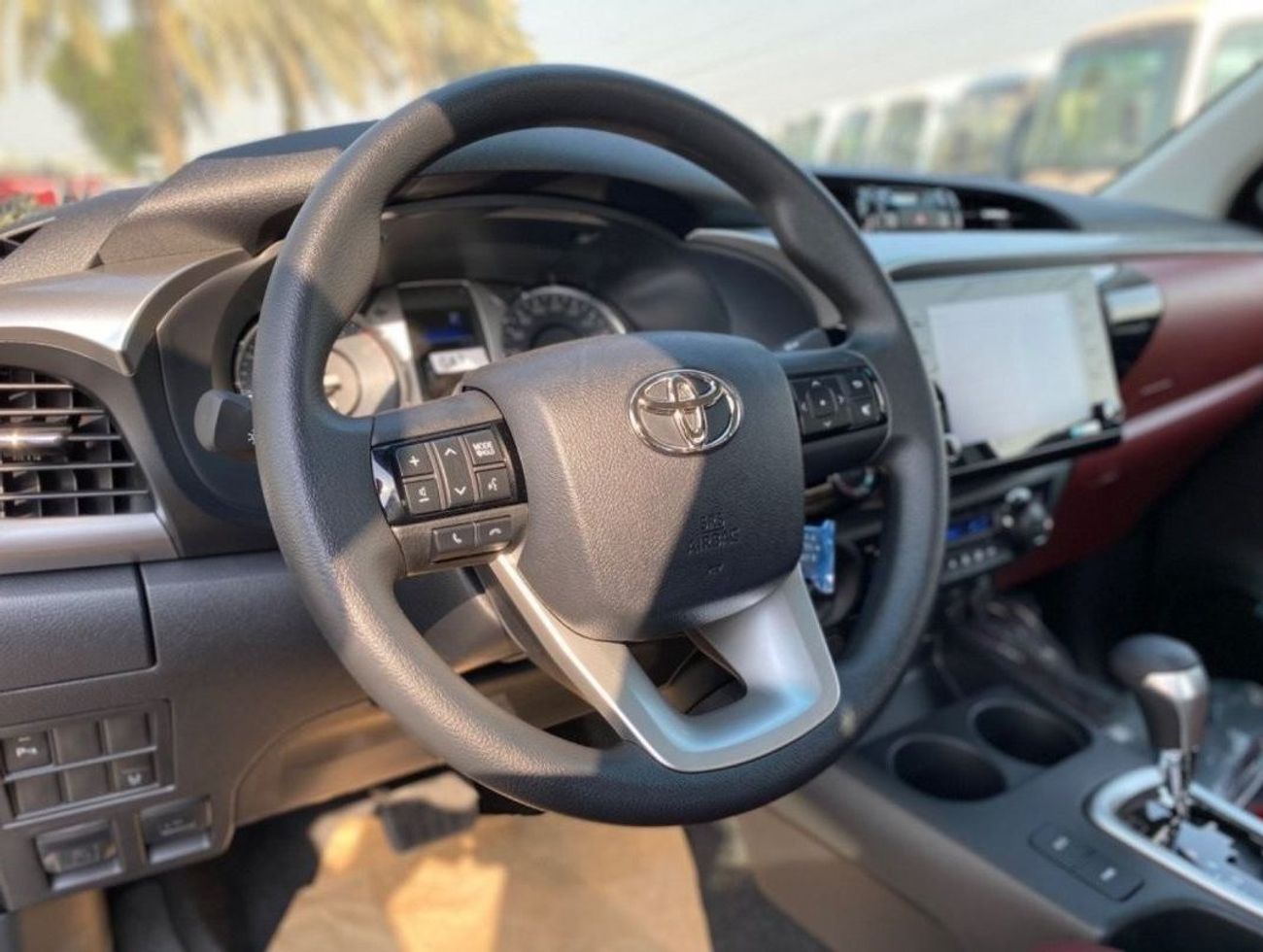 Toyota Hilux 4.0 L brand now