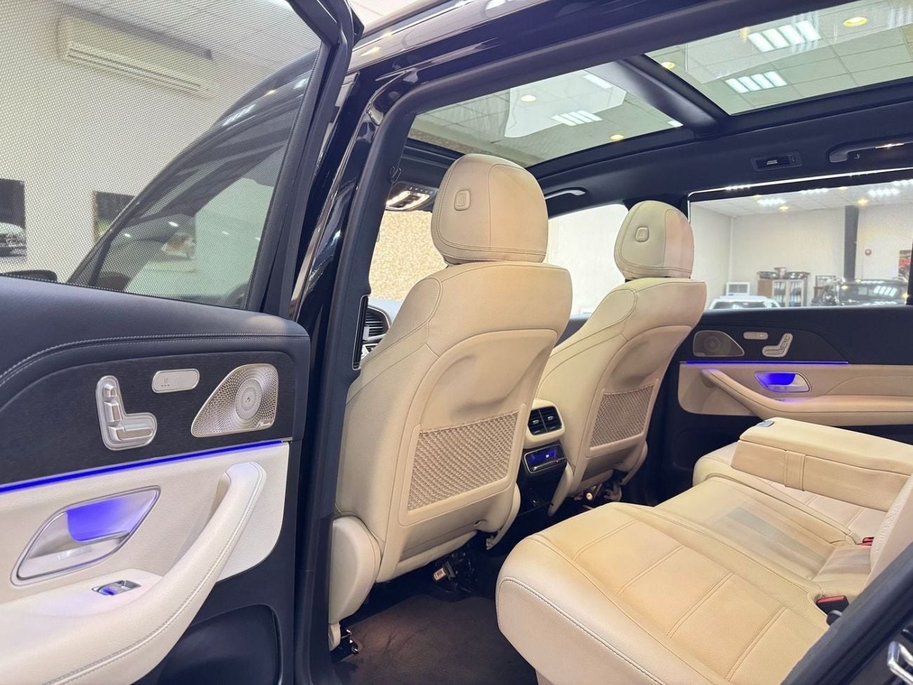 Mercedes Benz GLS450