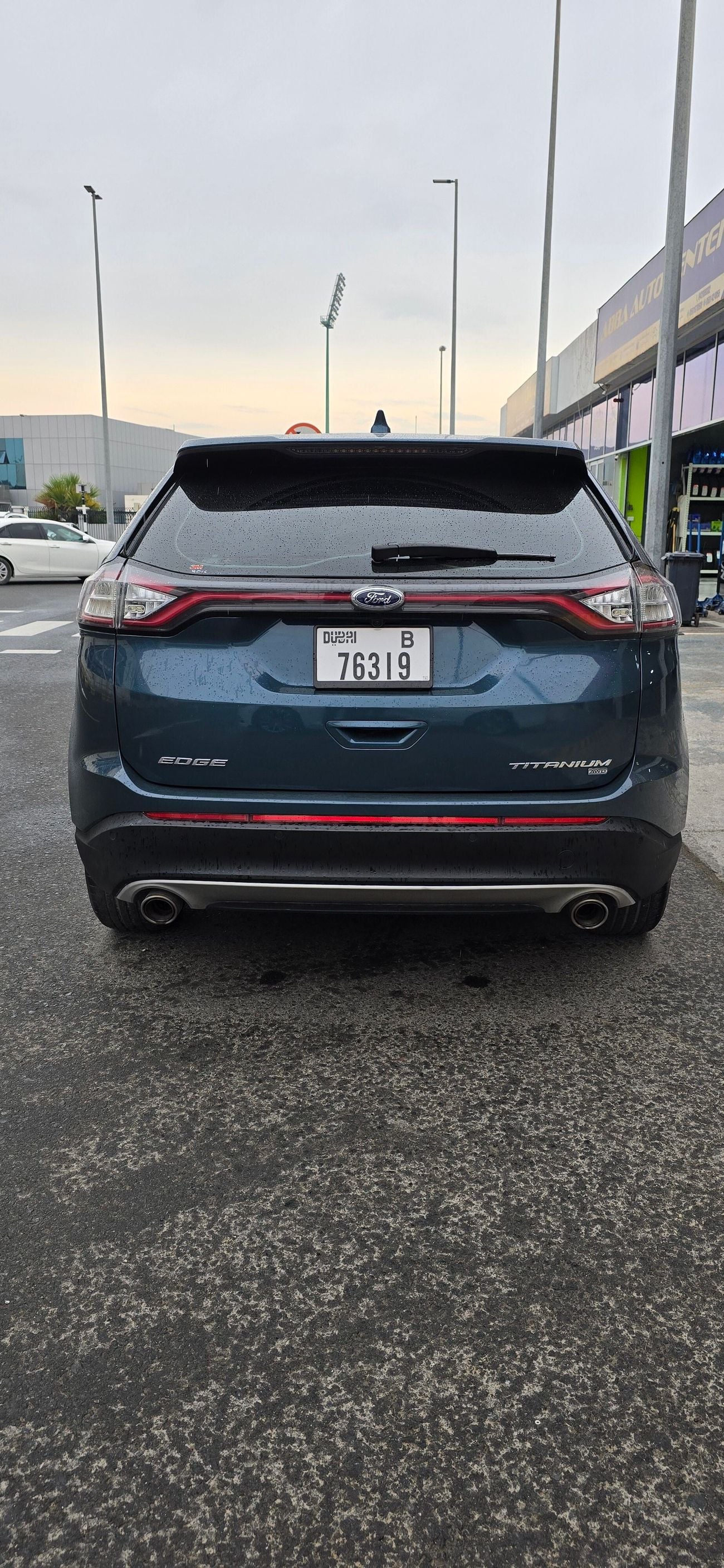 فورد إدج Titanium