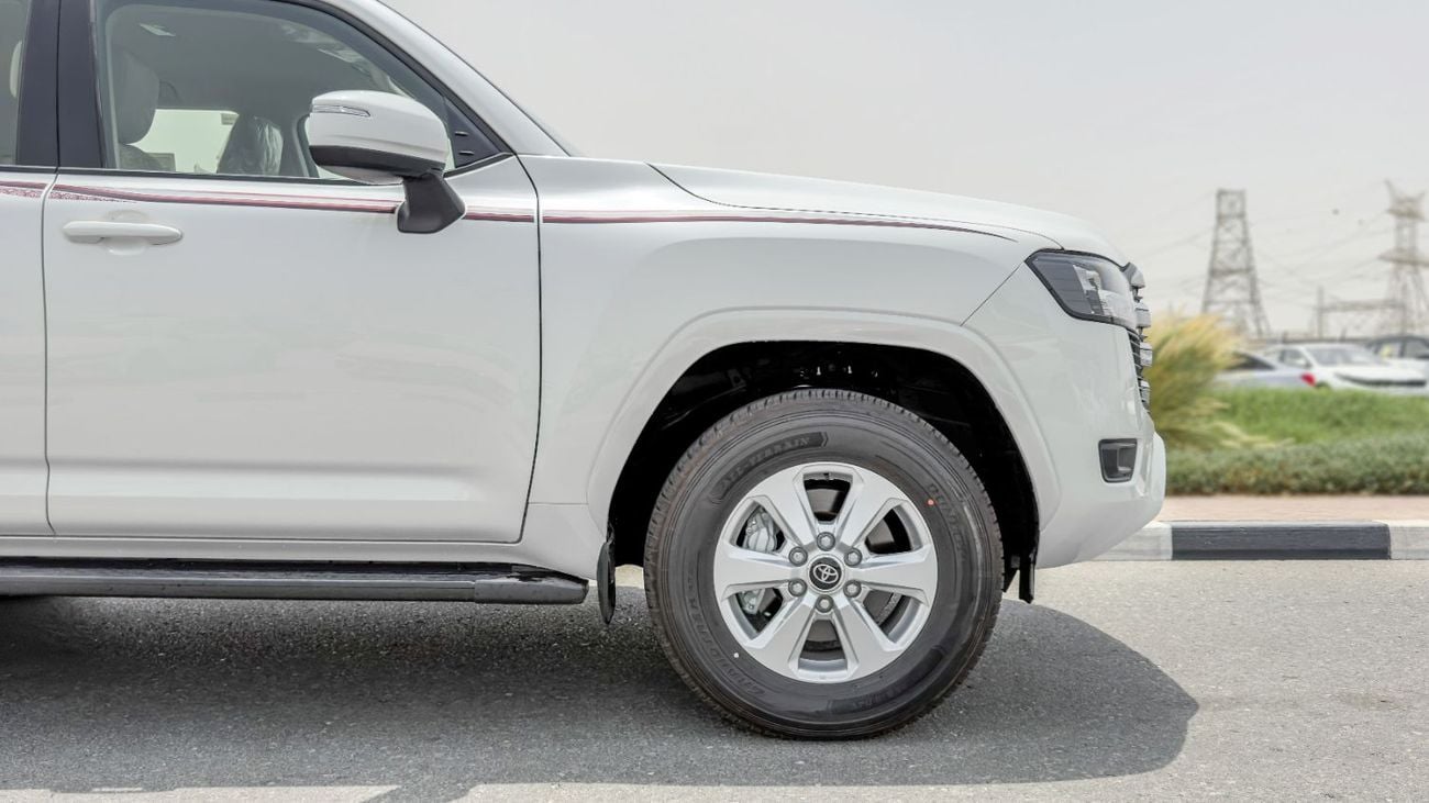 Toyota Land Cruiser GXR 2026 Toyota Land Cruiser GXR 3.3L AT Diesel (White-Beige) Basic