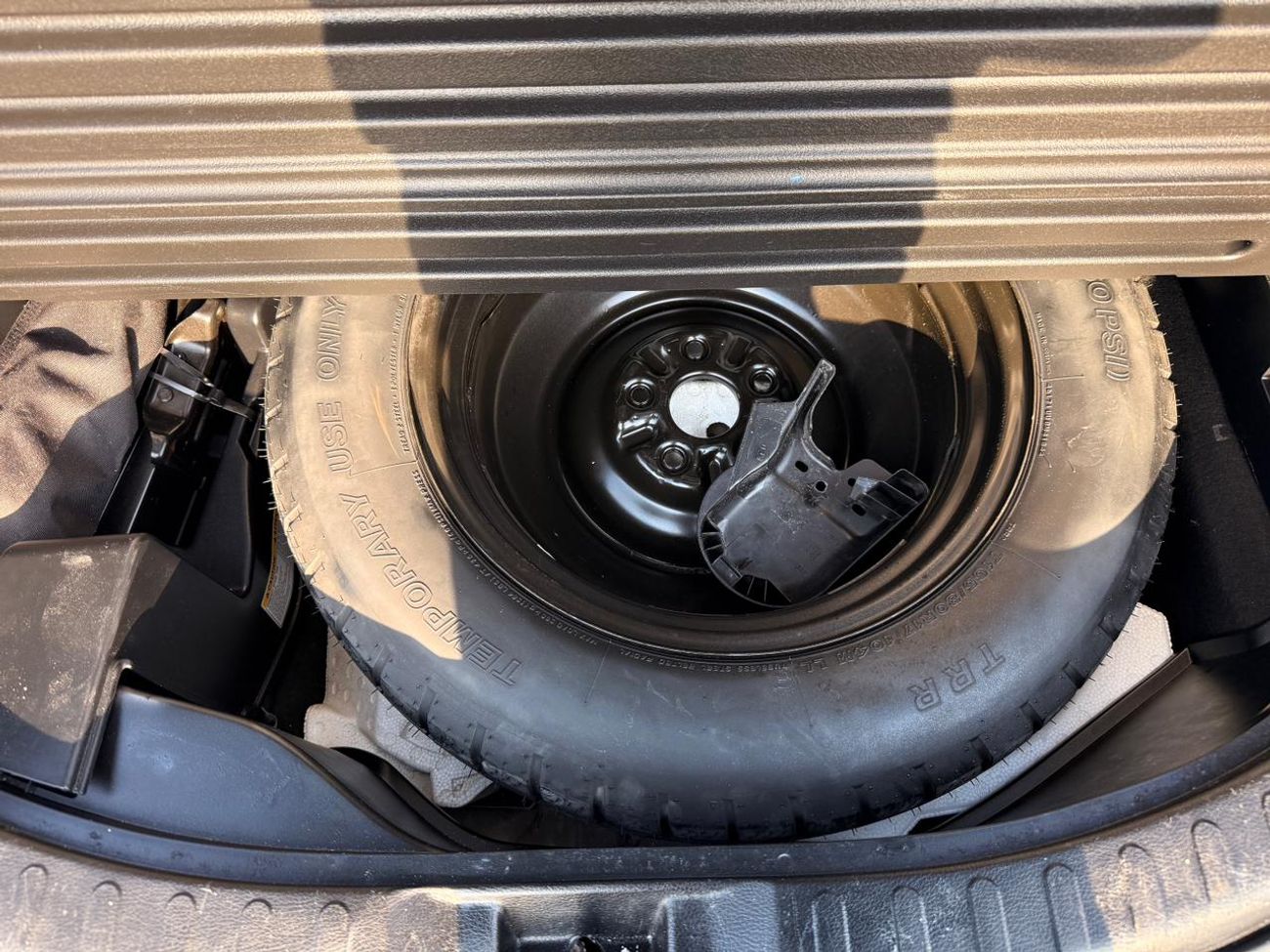 Toyota RAV4 XLE Full Option