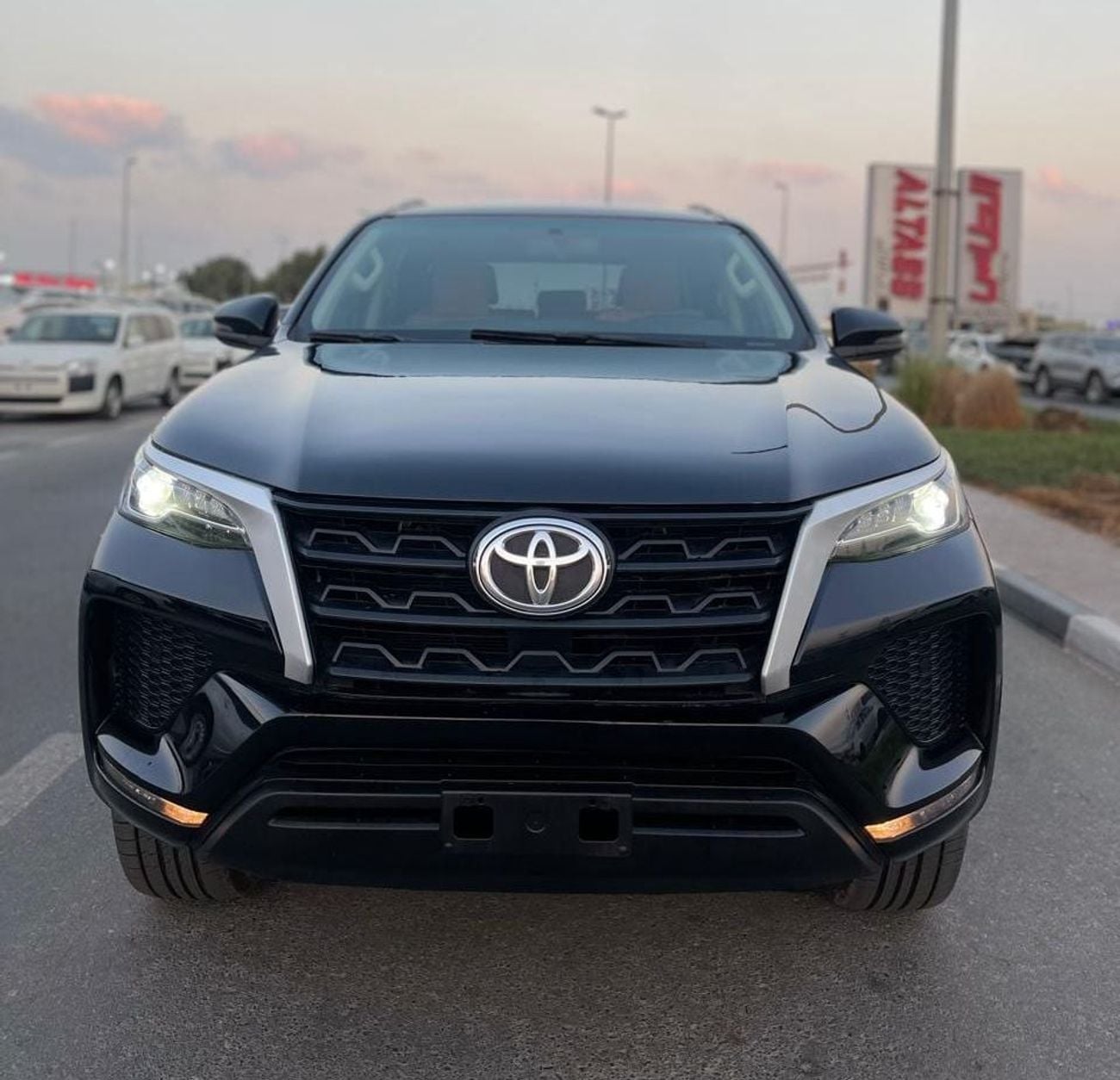 Toyota Fortuner EXR 2.7L (160 HP)