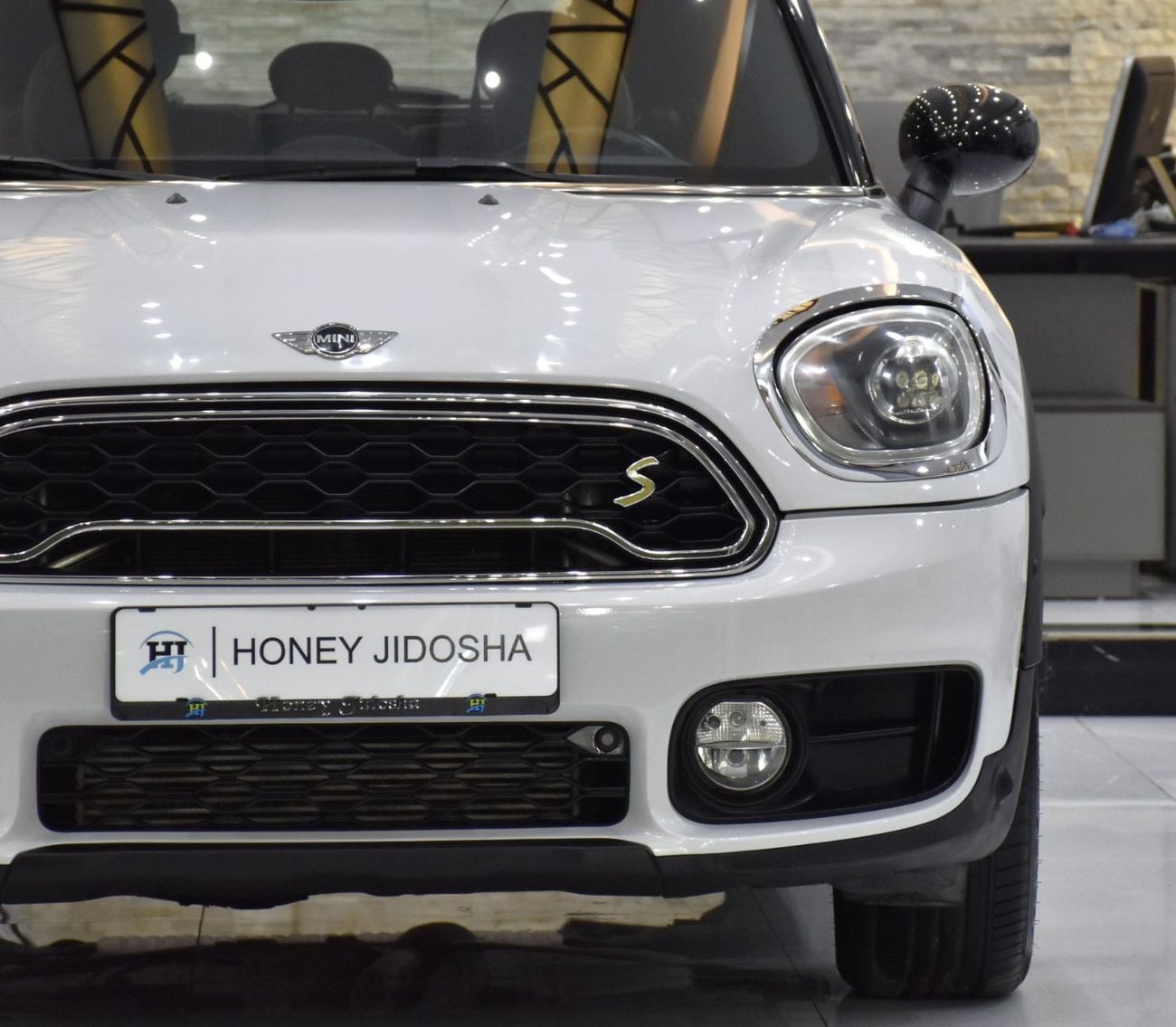 Mini Cooper S Countryman ALL4 EXCELLENT DEAL for our Mini Countryman Cooper S All4 ( 2018 Model ) in White Color GCC Specs
