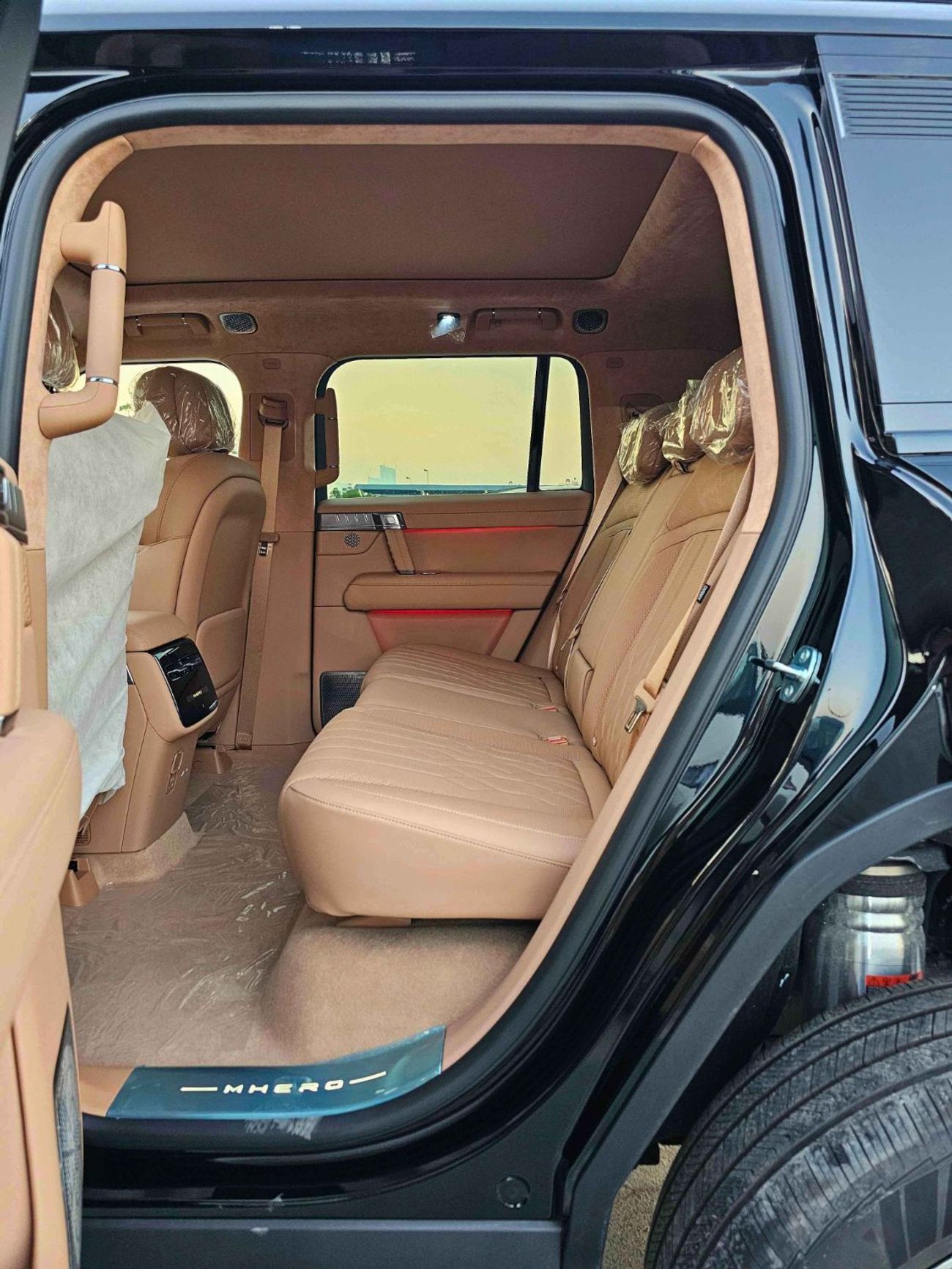 Dongfeng M Hero M817 HYBRID / 1.5L TURBO CHARGED PETROL /  LARGE DISPLAY 15.6" TOUCHSCREEN / PANORAMIC ROOF (CODE#MH817H)