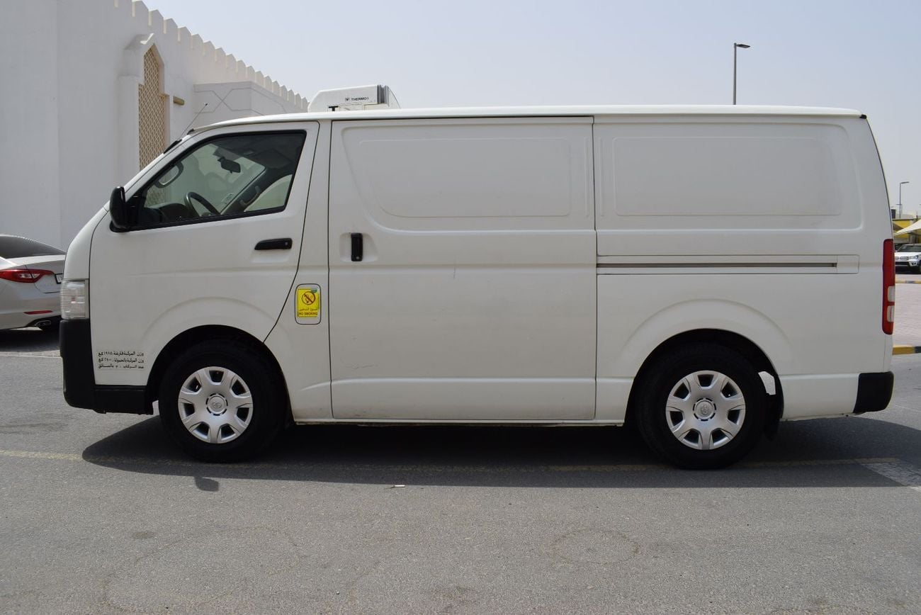 Toyota Hiace Toyota Hiace Std Roof Chiller, Model:2017