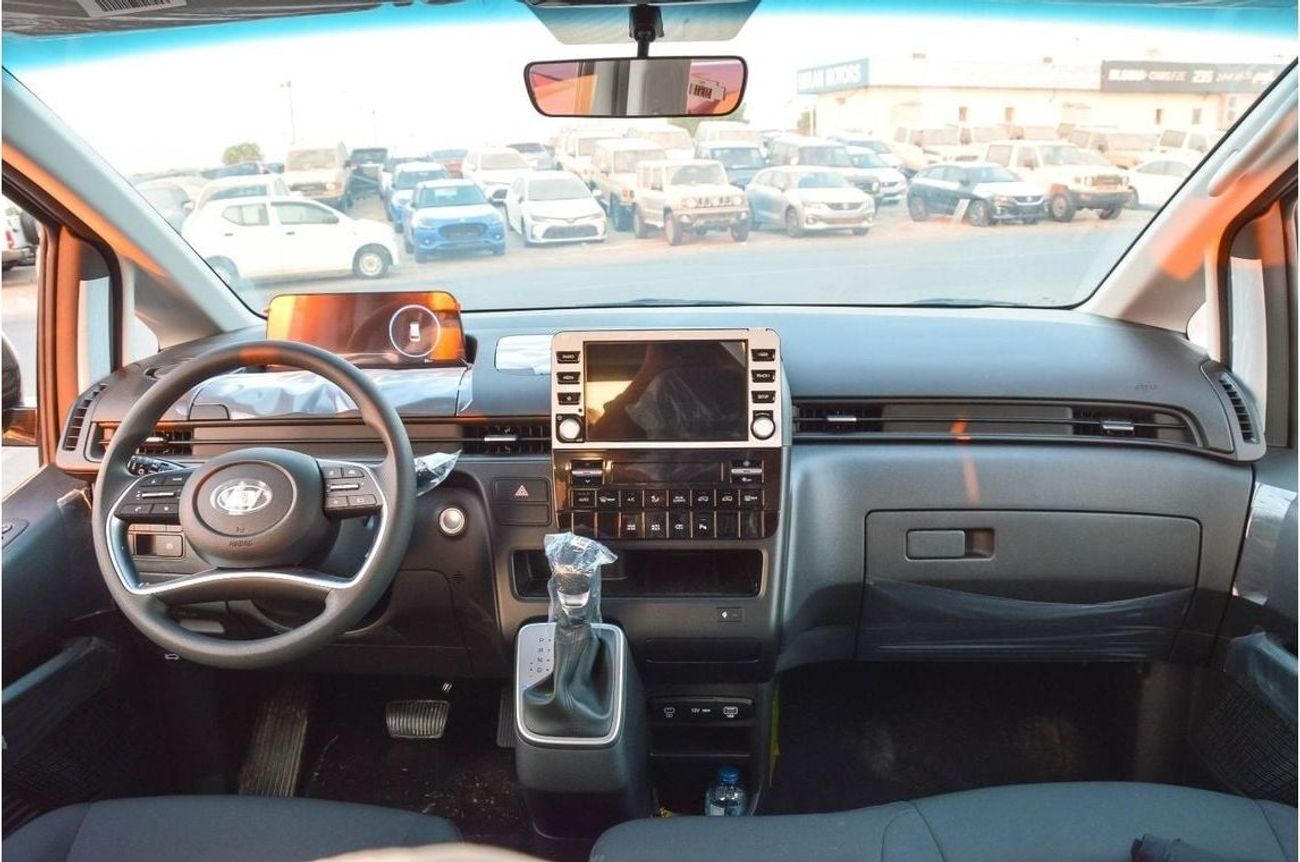 هيونداي ستاريا HYUNDAI STARIA 2.2L DIESEL MINIVAN 2025