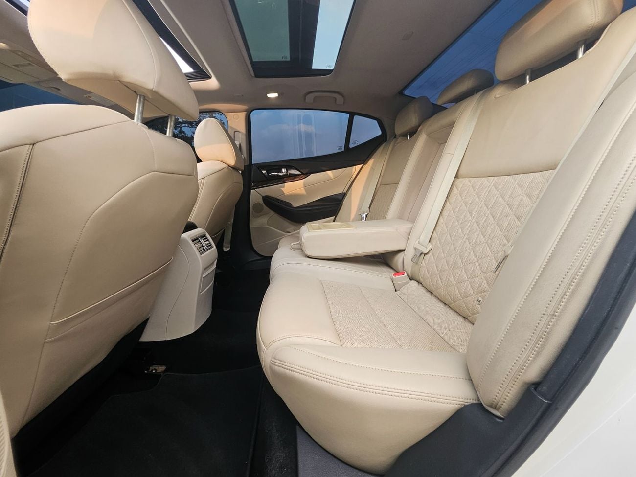 Nissan Maxima SR