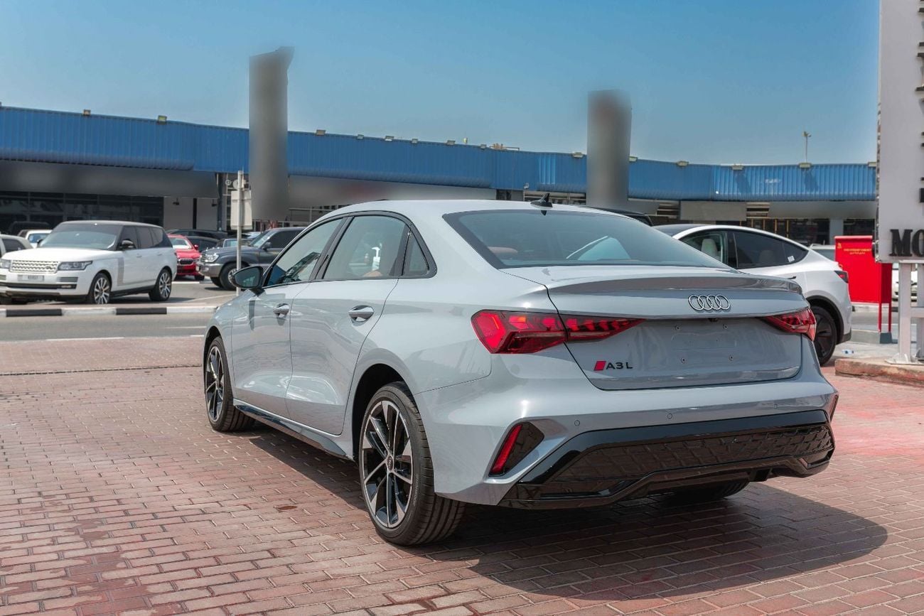 Audi A3 35 TFSI S-LINE Audi A3 1.5T 35 TFSI S-Tronic Sedan 2025 (Nardo Grey)