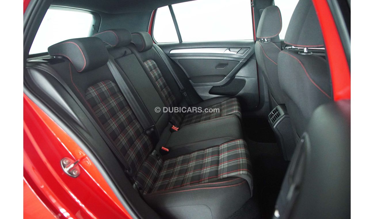 Volkswagen Golf 2018 Volkswagen Golf GTI MK7.5 / Warranty till April 2021