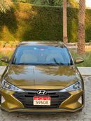 Hyundai Elantra Standard 2.0L GCC 2.0L
