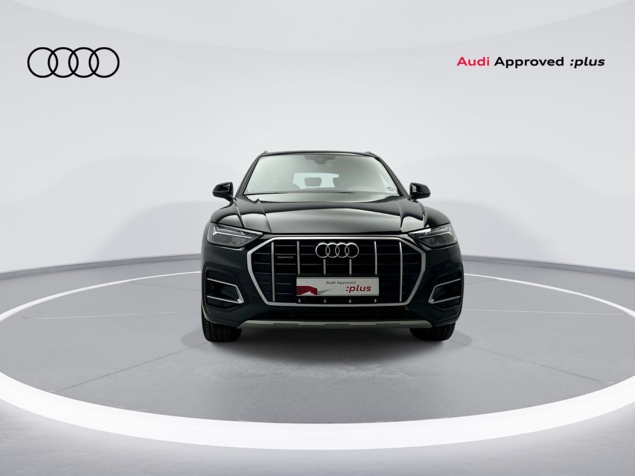 Audi Q5 45 TFSI Quattro Design 2.0L Q5 Advanced 45 TFSI quattro 249hp (Ref# 106957)