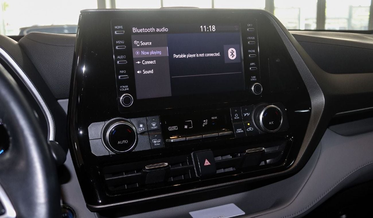 Toyota Highlander 2022 Model Toyota Highlander GLE, 2.5L Hybrid AWD A/T