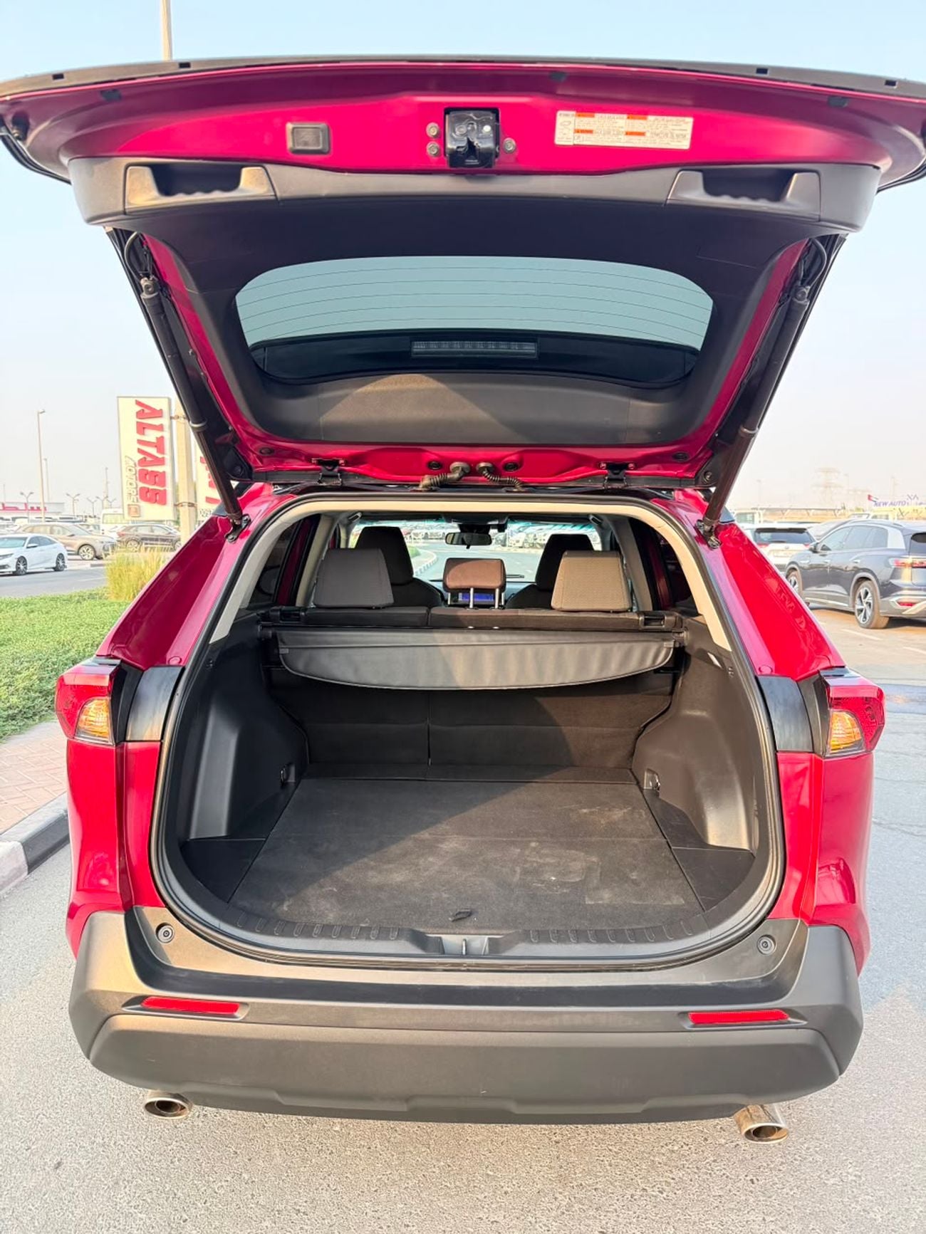 تويوتا راف ٤ XLE HEV Hybrid
