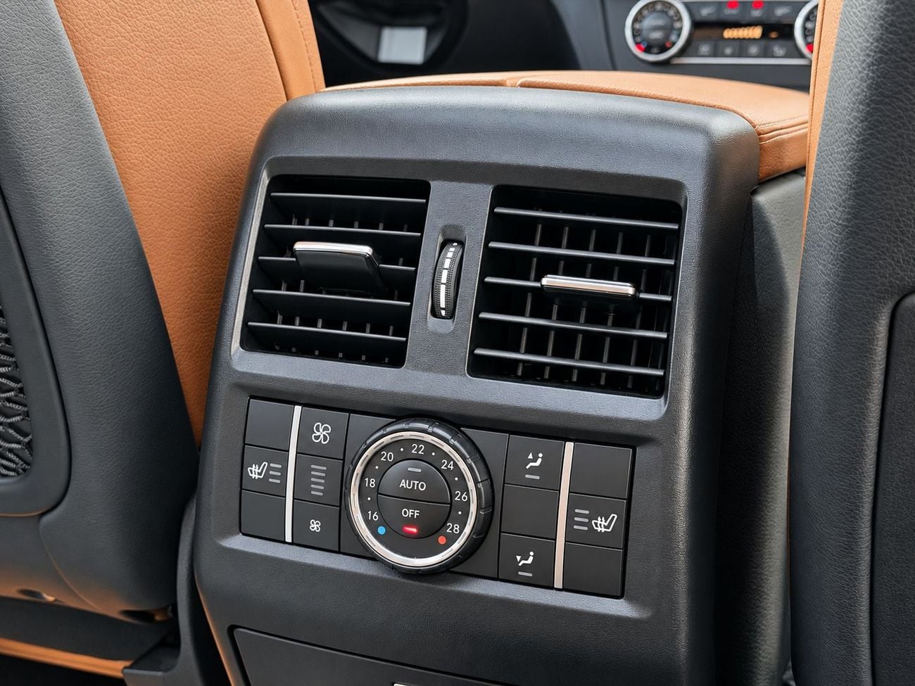 Mercedes Benz GLS500 STANDARD
