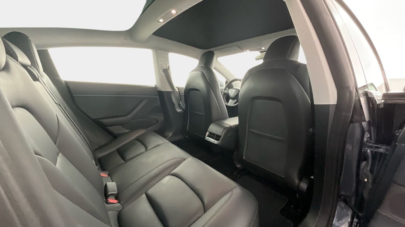 تسلا موديل 3 Performance (Dual Motor) | upto AED 20,000 Ramadan Discount | شامل الضمان | 0 ﺪﻔﻋﺓ ﺃﻮﻟﻯ