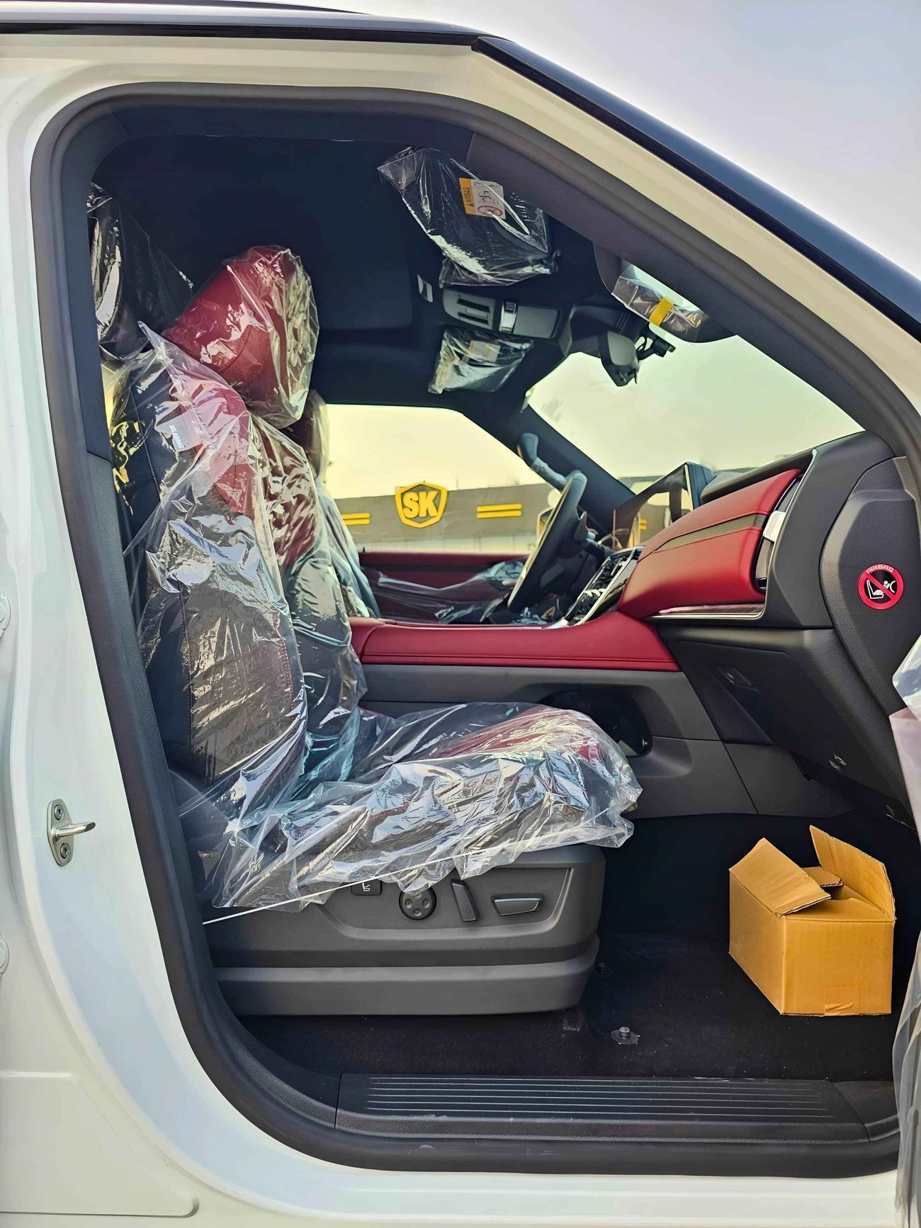 نيسان باترول SE PLATINUM | DUAL TONE | 3.8L V6 | 360* CAMERA WITH PANORAMIC | FULL OPTION | CODE # SE PLATINUM