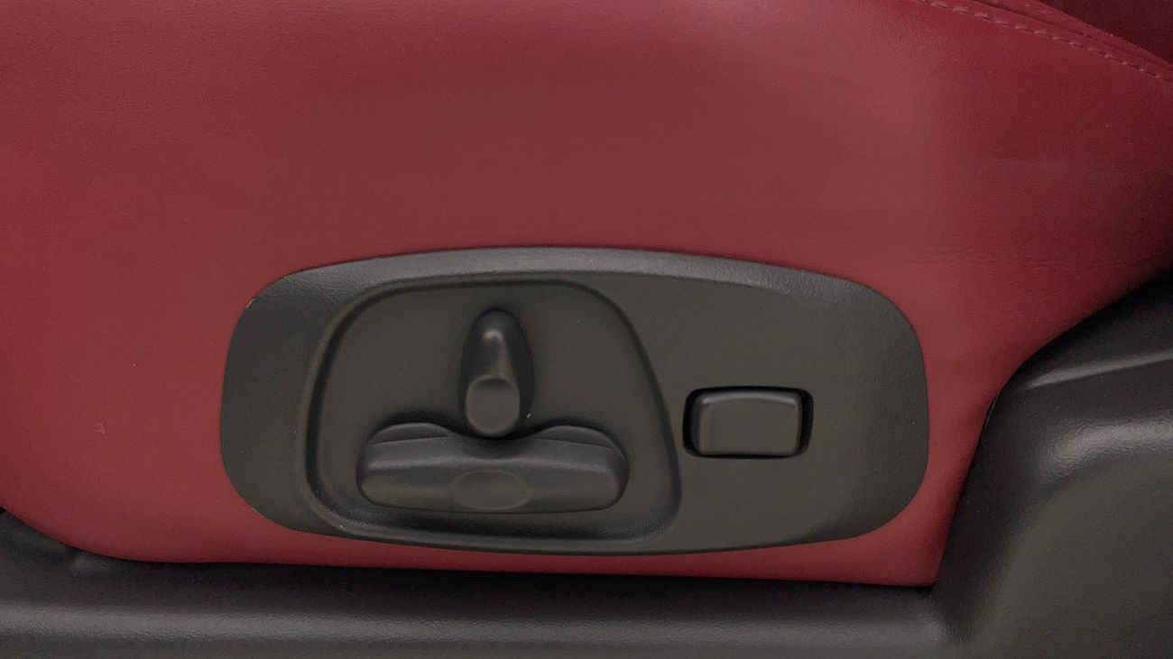 ميتسوبيشي باجيرو 2020 GLS SIGNATURE EDITION | AED 1212/Month | 0 DP | 30 Day Return | Warranty | Service History