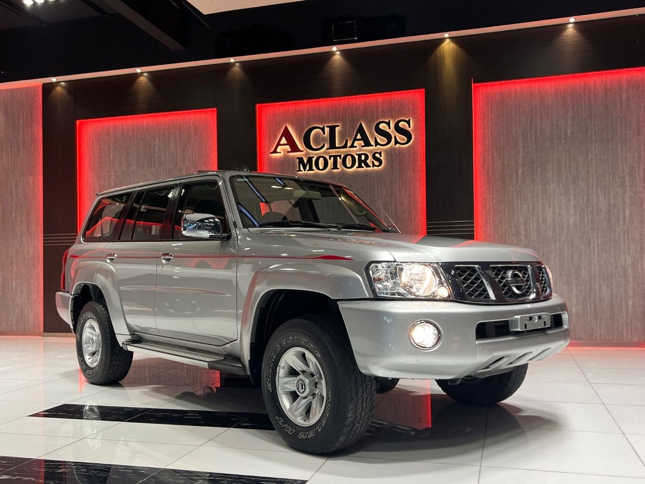 نيسان باترول سفاري Safari 4.8L A/T