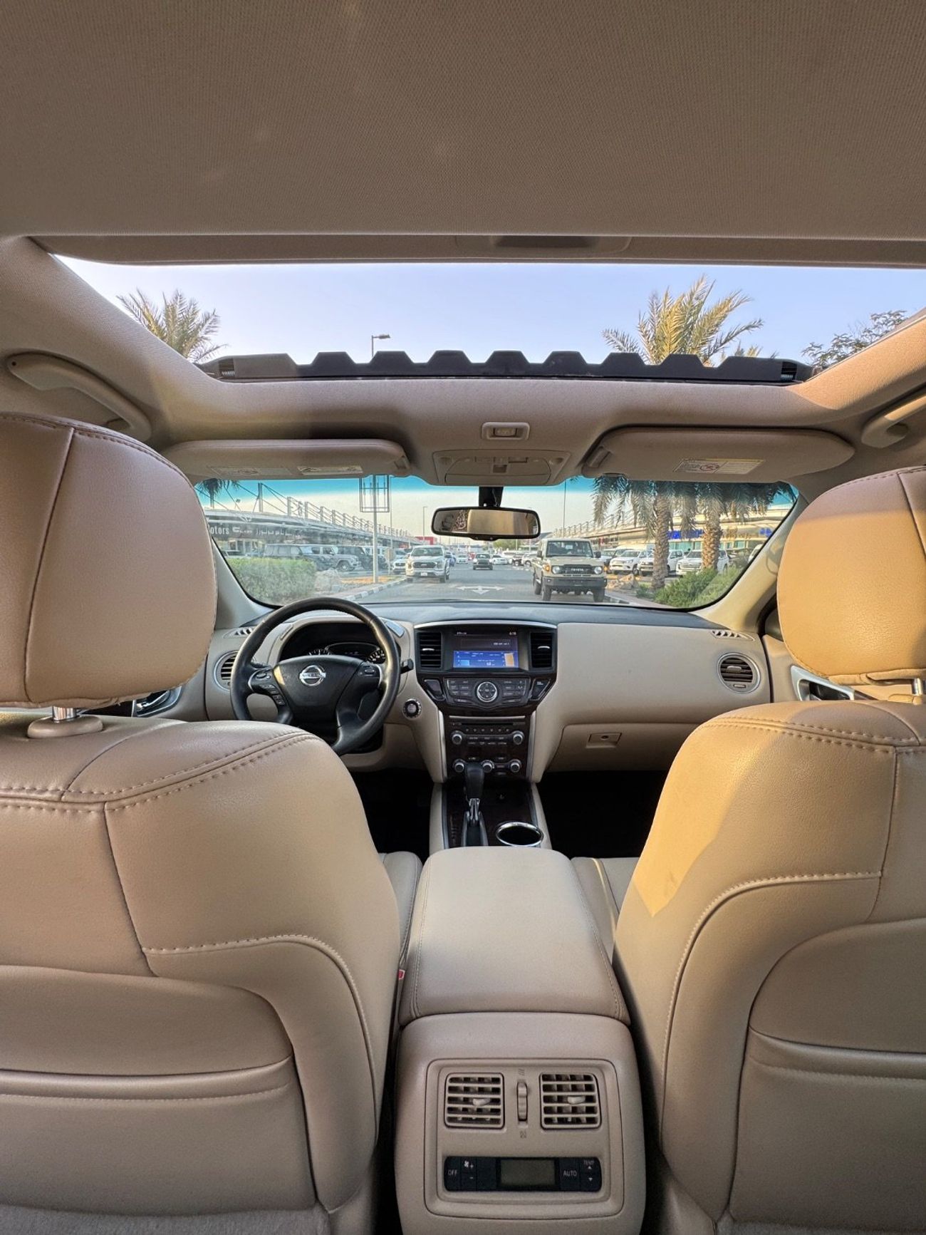 Nissan Pathfinder S 3.5L (260 HP) 4WD