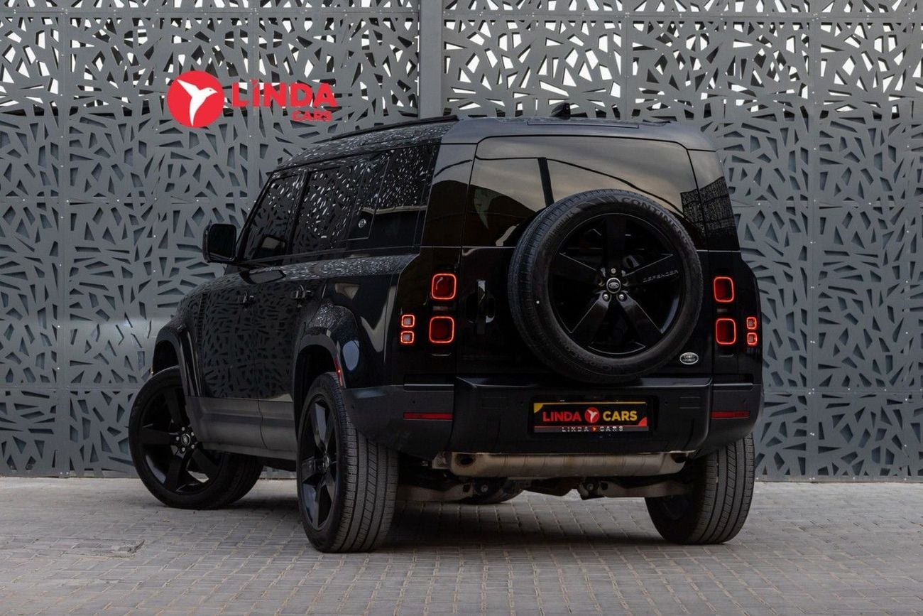 لاند روفر ديفندر 110 S P300 2.0L