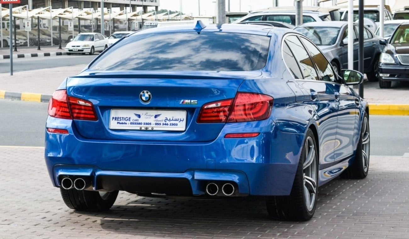 BMW M5