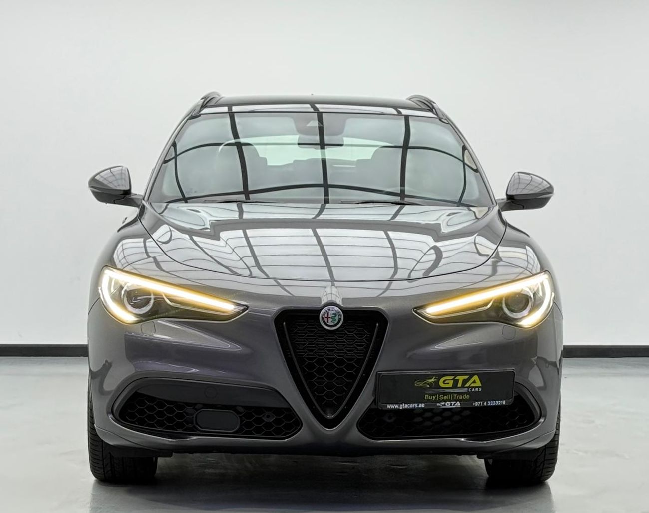 Alfa Romeo Stelvio Veloce 2022 Alfa Romeo Stelvio Q4 Veloce, 2027 Alfa Romeo Warranty + Service Pack, Fully Loaded, GCC
