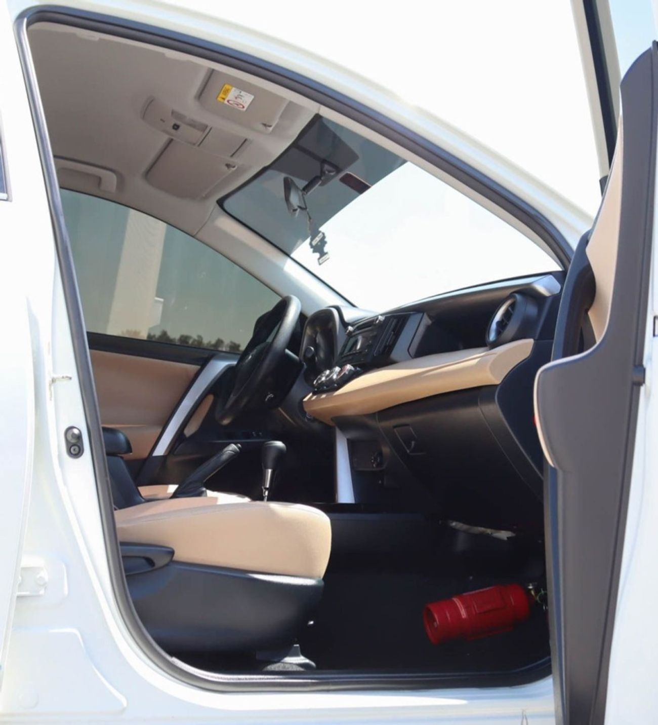 Toyota RAV4 EXR 2.5L Toyota rav4 2018 GCC without accidents in excellent condition 1927 P.M