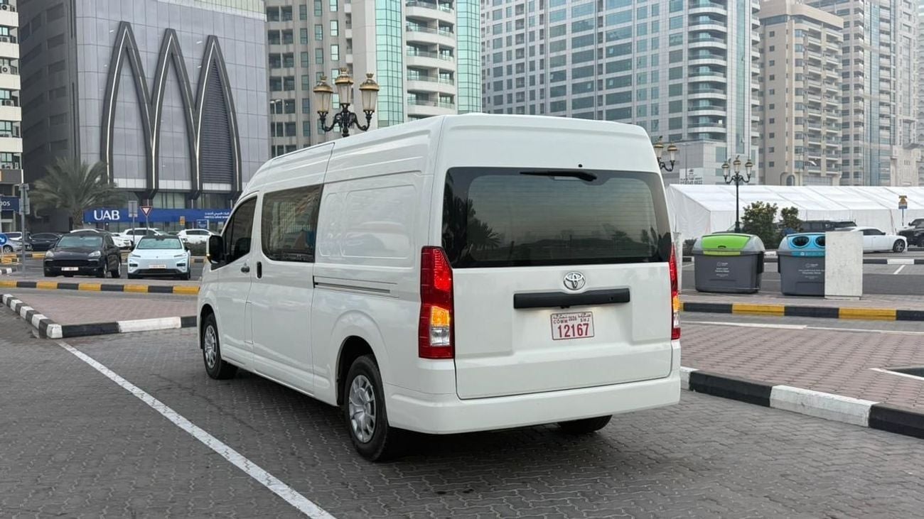Toyota Hiace DLS - STD ROOF High Roof Super Long Wheelbase 2.8 Diesel Right Hand Drive