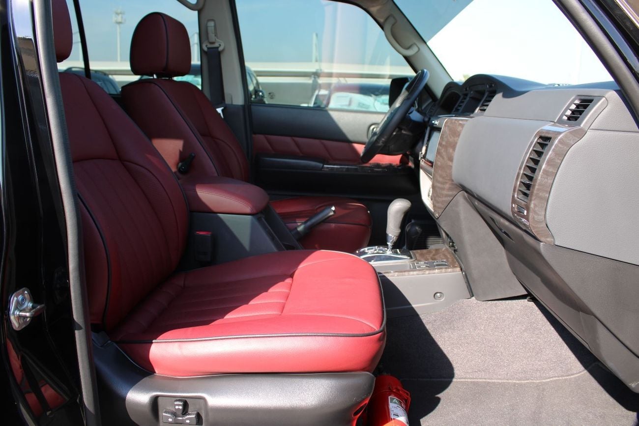 Nissan Patrol Super Safari Nissan Patrol Super Safari 2023 Model Year 4800VTC 4x4  Full Service done 5years Warranty 3Years Fre