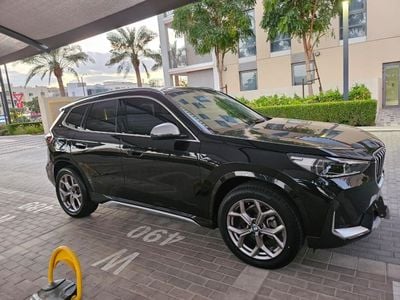 بي أم دبليو X1 korean spec clean tital