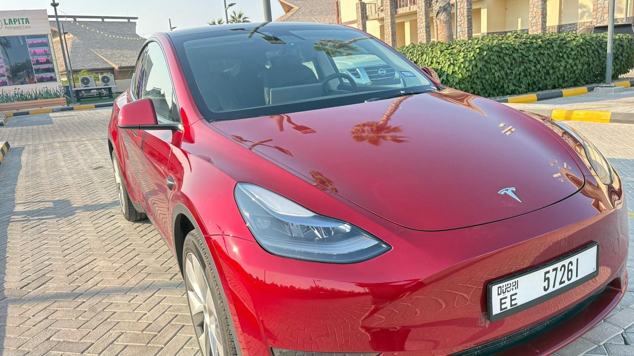 Tesla Model Y Long Range AWD Mars Red | 14k km Only | Perfect Condition | 89,900 AED |