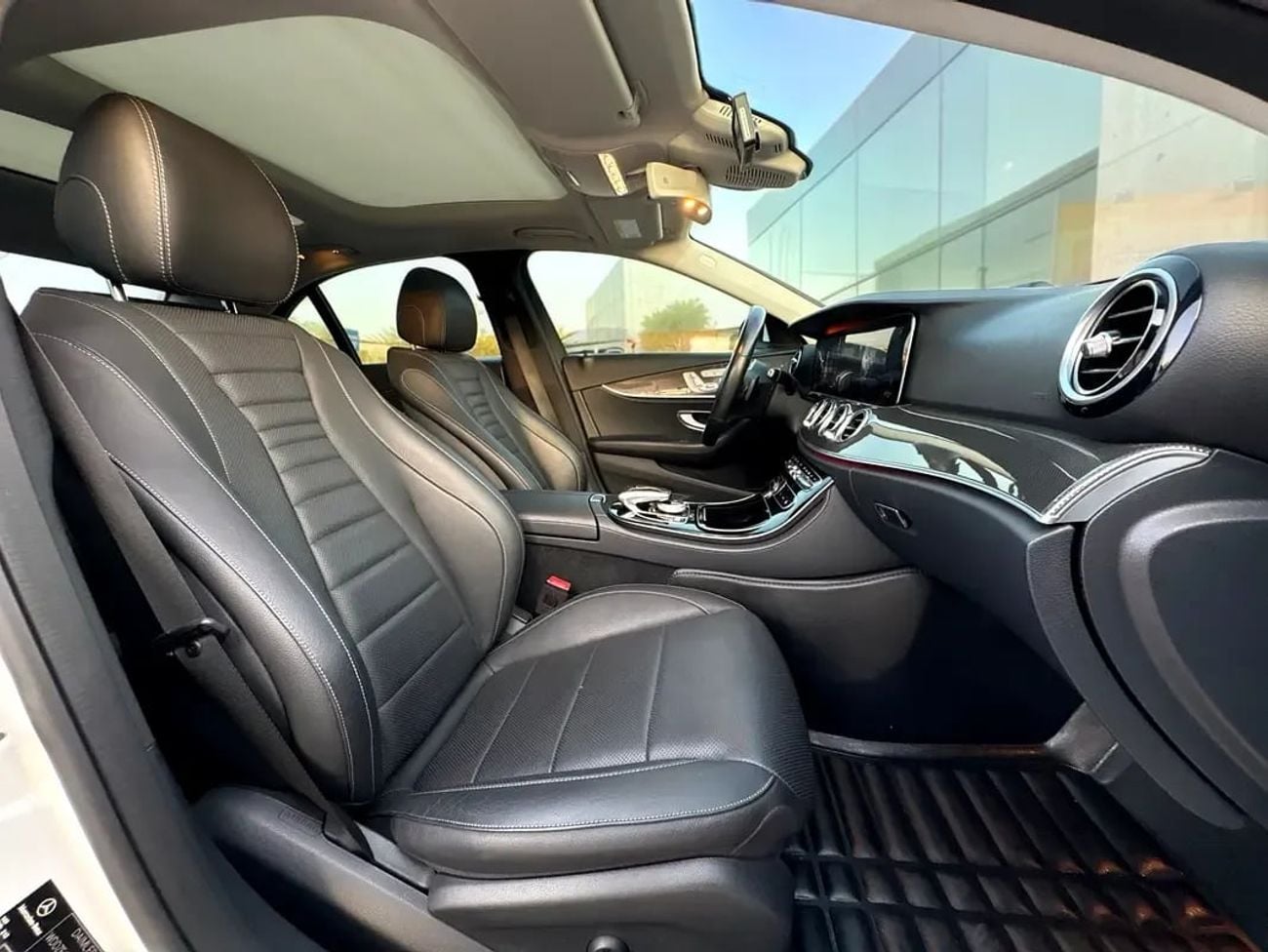 مرسيدس بنز E300 STD AED 1,900 P.M | 0% DOWN PAYMENT | MERCEDES-BENZ E300 AMG | 2.0L V4 | 2020