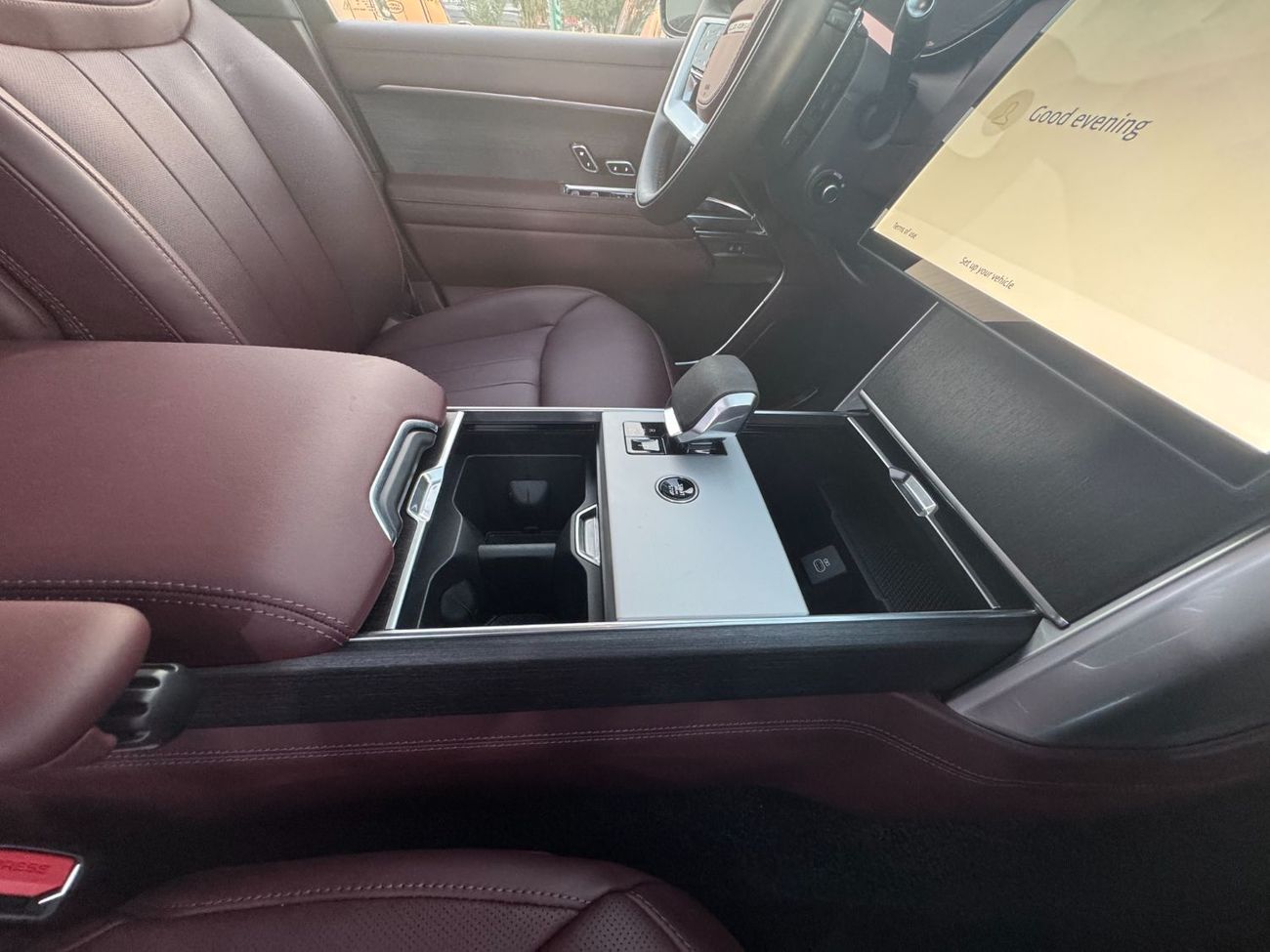 Land Rover Range Rover SE P400