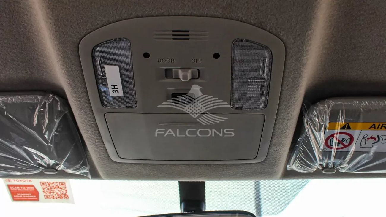 Toyota Hilux Toyota Hilux 2.4L Turbo Diesel 5 seater Airbags ABS