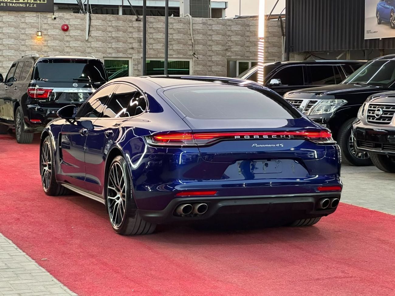 Porsche Panamera 4