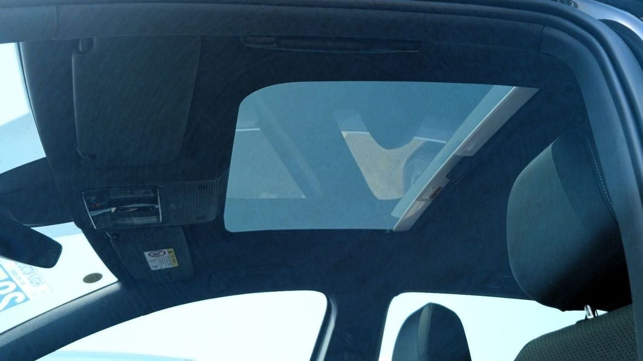 فولكس واجن جولف Volkswagen Golf R-line1.5L Petrol Turbo 2024YM